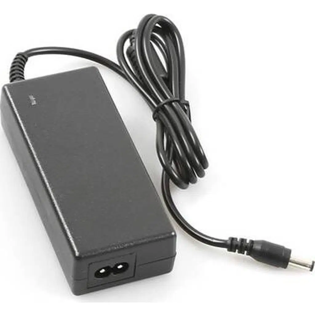 SL-KA1255 12V 5A Plastik Adaptör